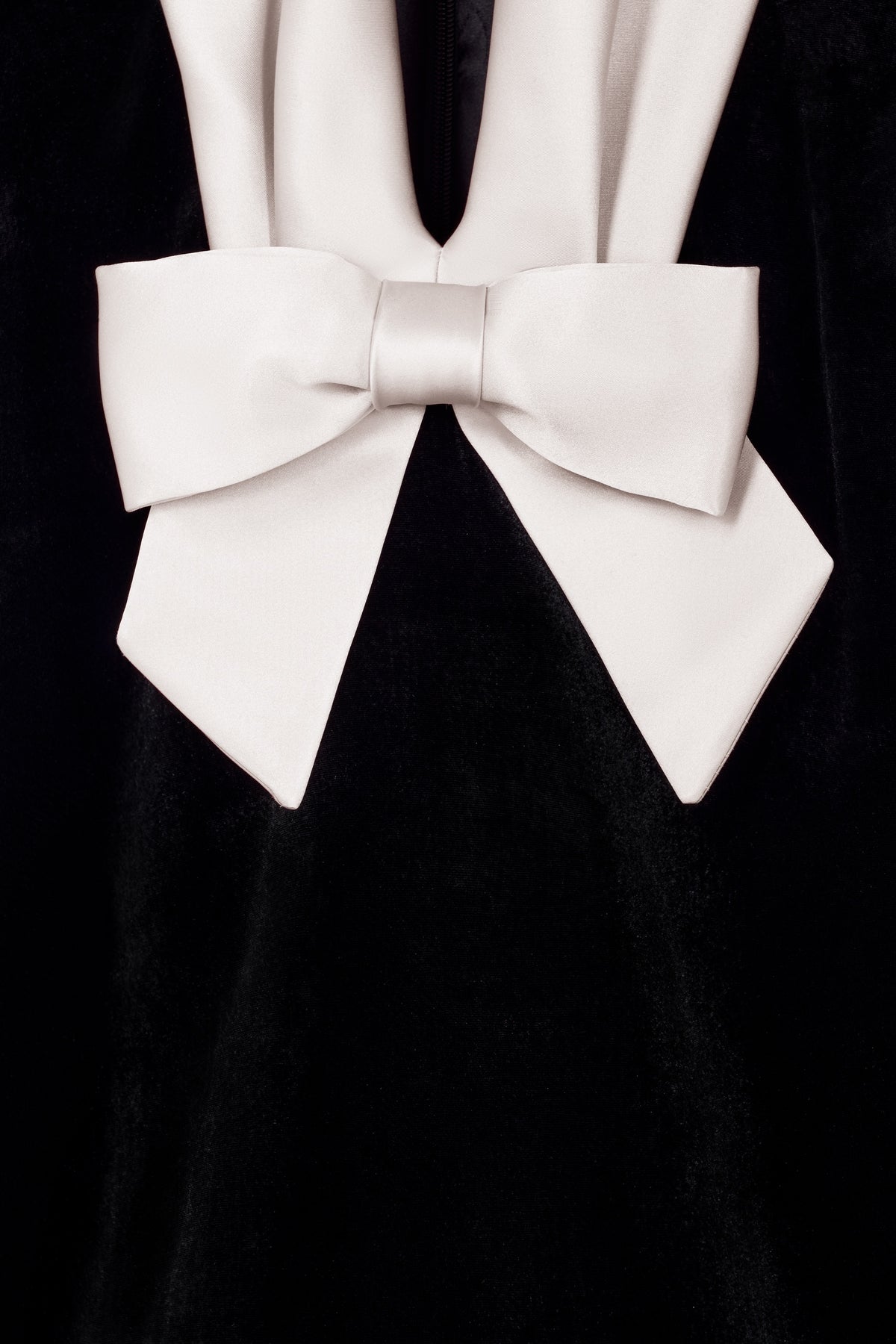 Runway Bow Dress Long Velvet Black/Ivory